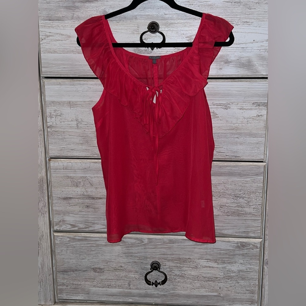 Charlotte Russe pink sleeveless top.